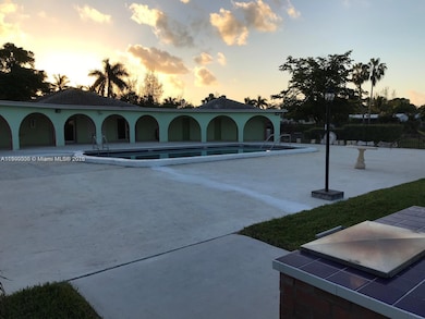 35250 SW 177th Ct, Homestead, FL 33034 - photo 2