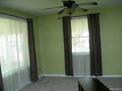 643 Nash Rd, North Tonawanda, NY 14120 - photo 5