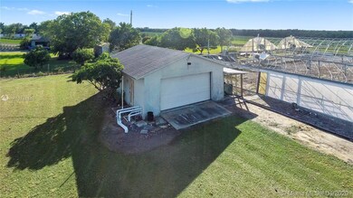 800 SQ FT CBS WORKHOP/ DIESEL IRRIGATION/LOADED WITH REPLACEMENT CLOTH/PVC ETC.