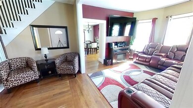 27 Asia St, Cranston, RI 02920 - photo 4