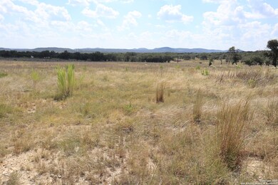 0 English Crossing unit 1854264, Pipe Creek, TX 78063 - photo 6