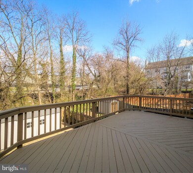7 Spring St, Gaithersburg, MD 20877 - photo 4