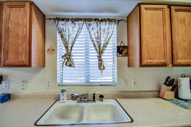 Kitchen 4