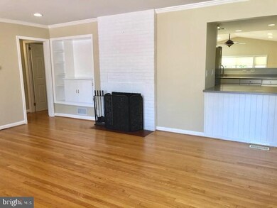 6704 31st St N, Arlington, VA 22213 - photo 4