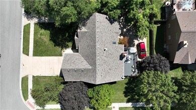 5102 Perry Ln, Shawnee, KS 66203 - photo 4