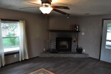 5557 U S 20, Freeport, IL 61032 - photo 7