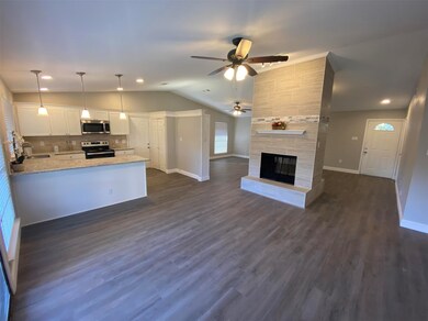 2006 W Northgate Dr, Irving, TX 75062 - photo 4