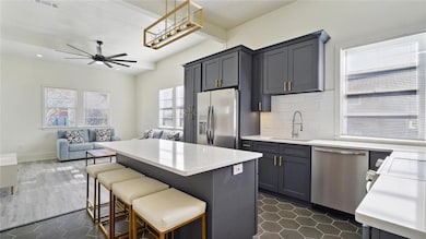 7500 Zimpel St, New Orleans, LA 70118 - photo 5