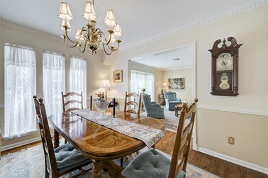 407 Yorkchester Dr, Houston, TX 77079 - photo 6