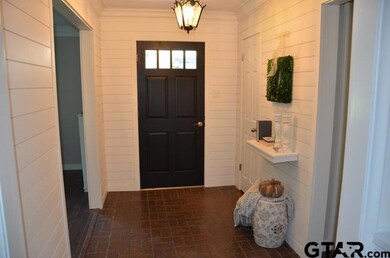 2714 2714 Pecan Dr, Tyler, TX 75701 - photo 7