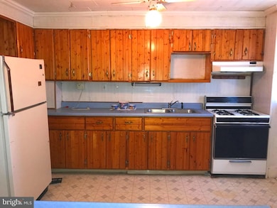 2010 E 31st St, Baltimore, MD 21218 - photo 7