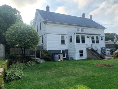 7 Lafayette St, West Warwick, RI 02893 - photo 2