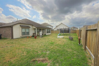 4740 Alluvial Cir, Alvin, TX 77511 - photo 3