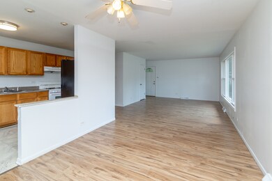 2019 Martin Ln, Rolling Meadows, IL 60008 - photo 7