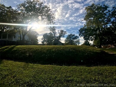 901 S Broadway Ave, Ada, OK 74820 - photo 4