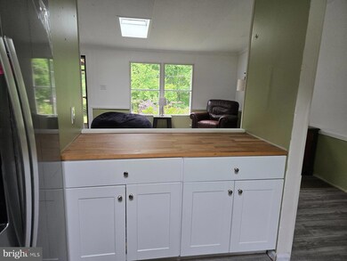 76 Powerline Rd, Boyertown, PA 19512 - photo 5