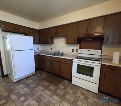 852 Butterfield Dr, Toledo, OH 43615 - photo 5