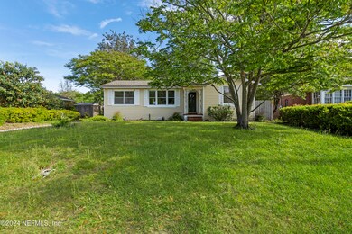 1647 Geraldine Dr, Jacksonville, FL 32205 - photo 4