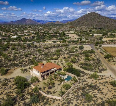 On 5 Acres - Great Location