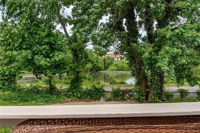 15 Leeder St, West Warwick, RI 02893 - photo 4