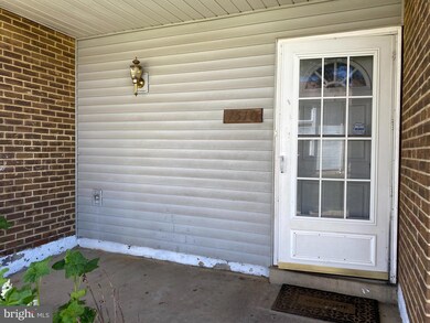 7510 Clemson Ct, Manassas, VA 20109 - photo 2
