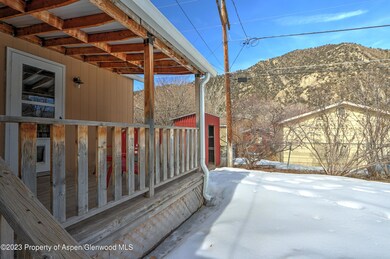 Exterior Deck - Yard