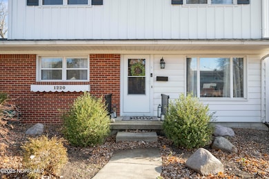 1220 Birch Ave, Maumee, OH 43537 - photo 5