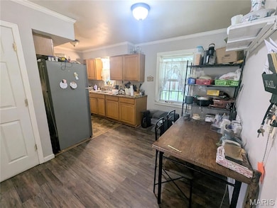 307 N Oak St, Campbell, MO 63933 - photo 4