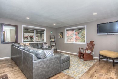 1227 NE 12th St, Bend, OR 97701 - photo 7