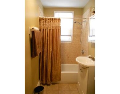 112 Glenway St unit 3, Dorchester, MA 02121 - photo 6