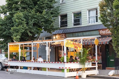 The Umbrella Factory unit 2-K, Brooklyn, NY 11211 - photo 6