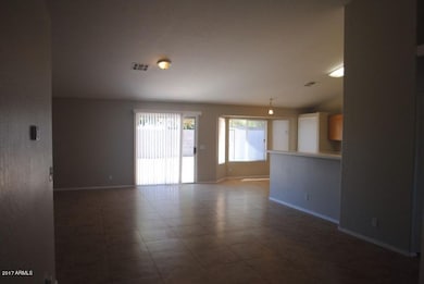 504 N Hassett, Mesa, AZ 85207 - photo 3