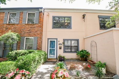 5244 Arboles Dr unit 6, Houston, TX 77035 - photo 5