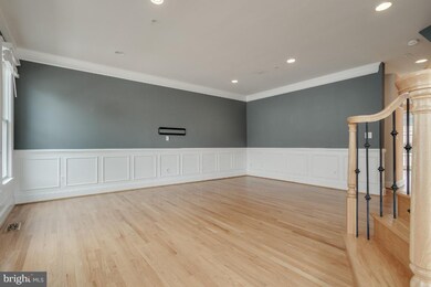 225 Locust St SE unit 5, Vienna, VA 22180 - photo 6