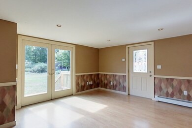 520 Main St unit A, West Townsend, MA 01474 - photo 6