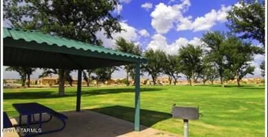 picnic_jpg_mxw605_mxh311 - Copy