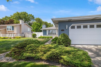 638 N Lillian St, Griffith, IN 46319 - photo 3