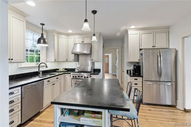 Beautifully Upgraded Kitchen