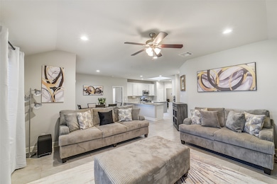 9007 Hemlock Dr, Richmond, TX 77469 - photo 5