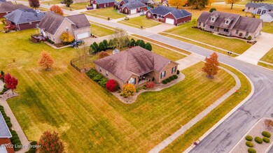 156 Green Wood Dr, Mount Washington, KY 40047 - photo 2