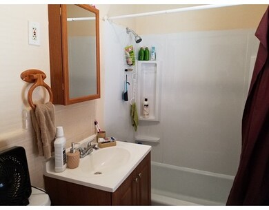 123 Shaw St, Lowell, MA 01851 - photo 5