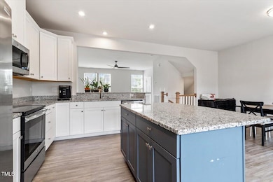 Kitchen 1073 Branch Line
