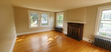 47 Worcester Ln, Waltham, MA 02451 - photo 3