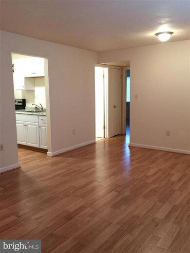 7497 Prince Charles Ct unit 8, Manassas, VA 20111 - photo 7