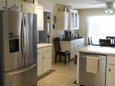 other side of kitchen