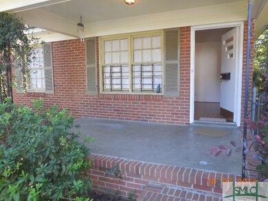 Nice size front porch.