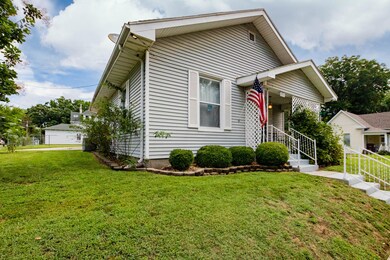 1211 W Calhoun-17