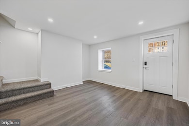 4666 Canton St, Philadelphia, PA 19127 - photo 4