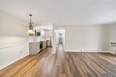 37 Fountain Ln unit 5, South Weymouth, MA 02190 - photo 6