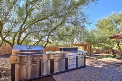 Outdoor_Kitchen